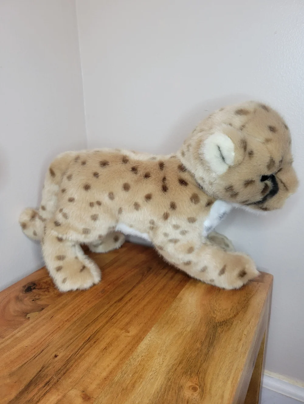 Douglas Cuddle Toys Chillin' Cheetah Cub Stuffed Plush Animal